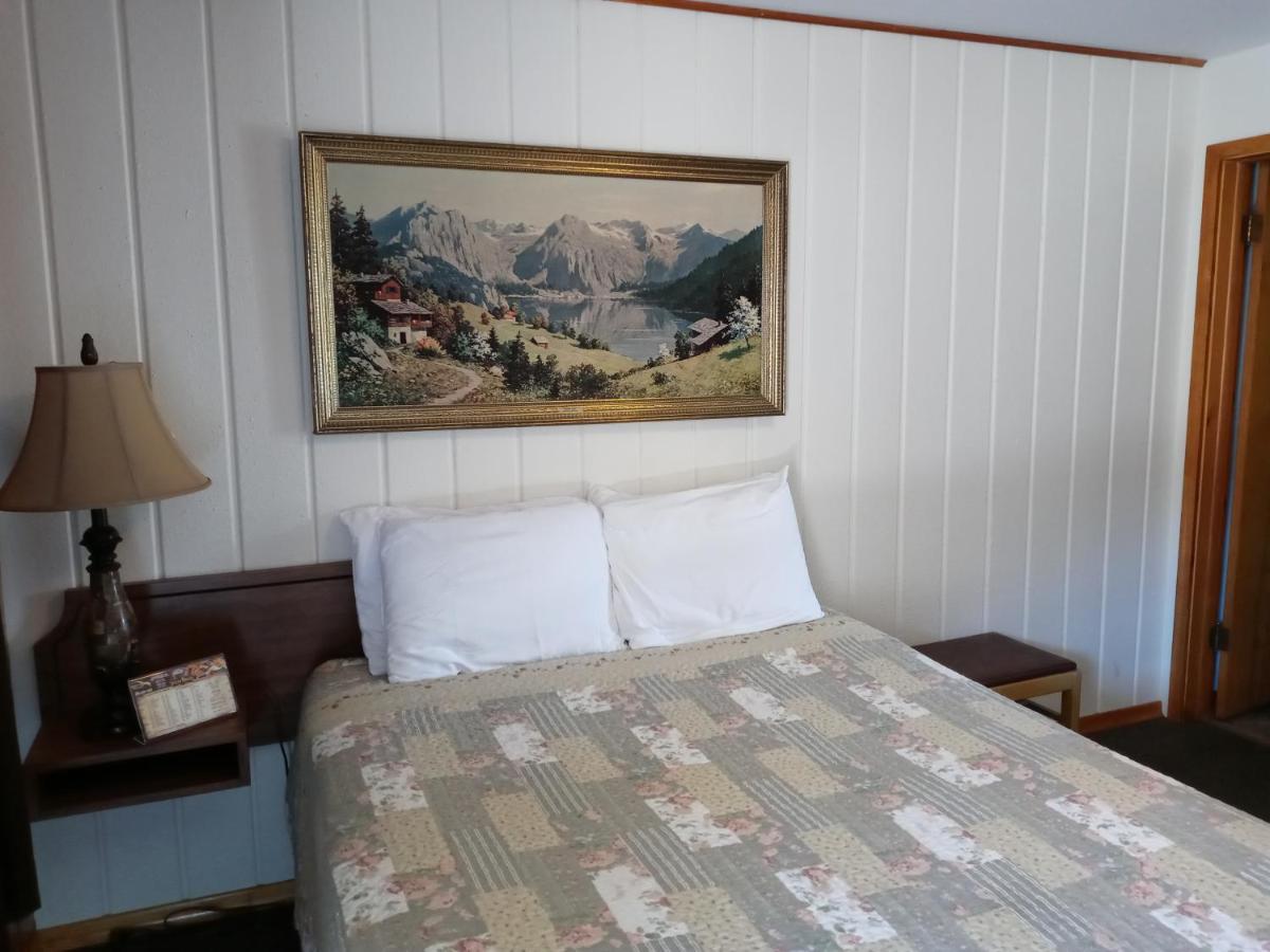 Bell'S Motor Lodge Motel - Spearfish Eksteriør billede